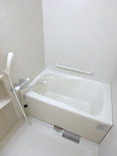 バス ジュネスK 風呂画像