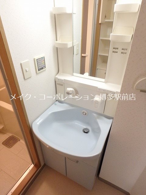 洗面所 クリエート博多駅前 その他1