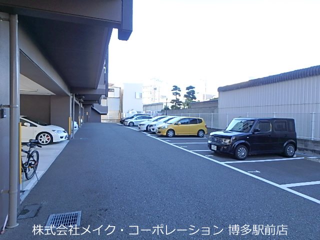 駐車場 プレスタイル博多EAST その他6