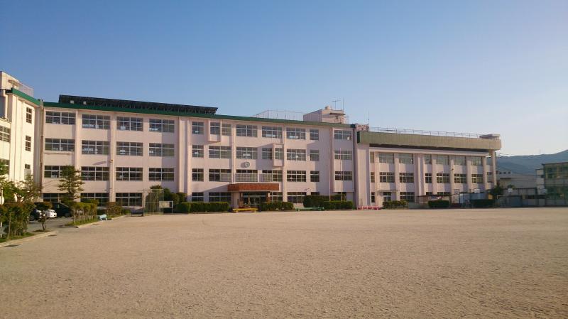 モダンコート野多目 B棟 小学校