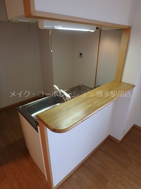 ※写真は棟内別部屋参考写真 スタンドリバー博多駅南 その他8