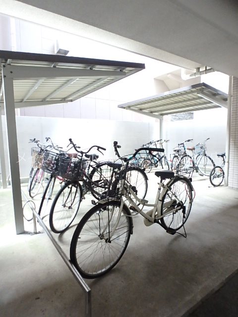 ※写真は棟内別部屋参考写真 スタンドリバー博多駅南 その他15