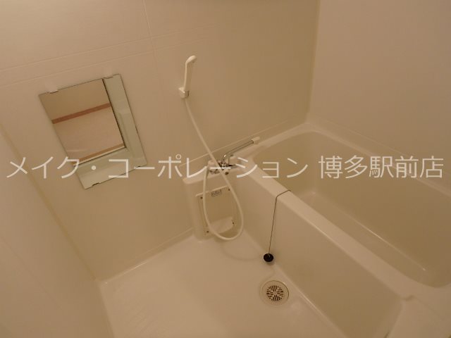 ※写真は棟内別部屋参考写真 スタンドリバー博多駅南 風呂画像