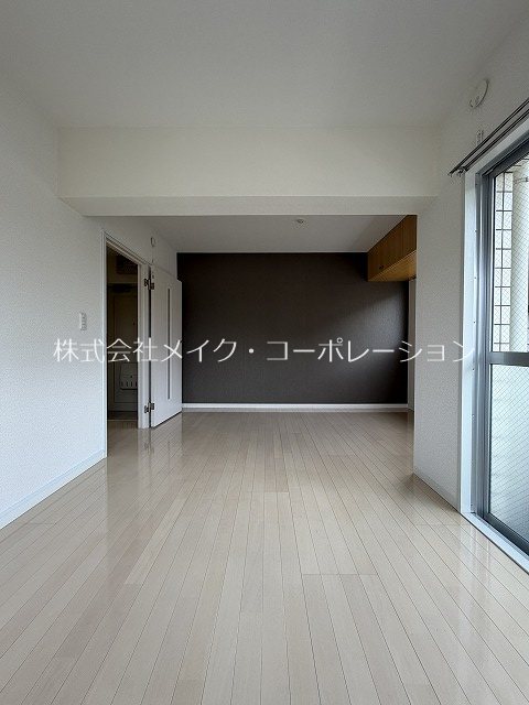 リビング テングッド城西 リビング