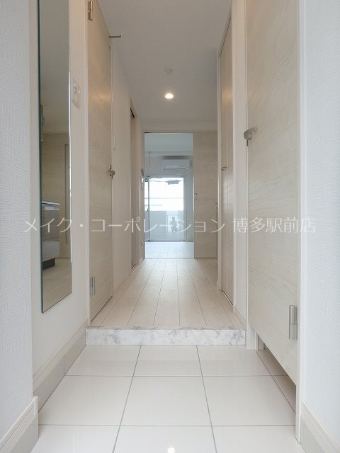 玄関 フラッツ東比恵 玄関