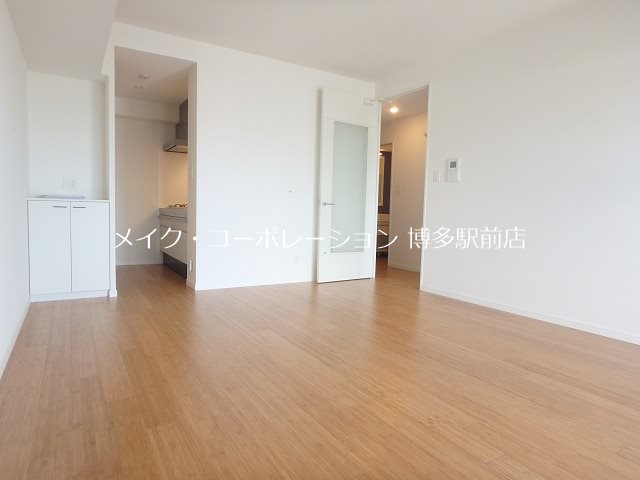 リビング カルム吉塚 リビング