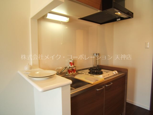 キッチン アソシアグロッツォ天神ザガーデン キッチン