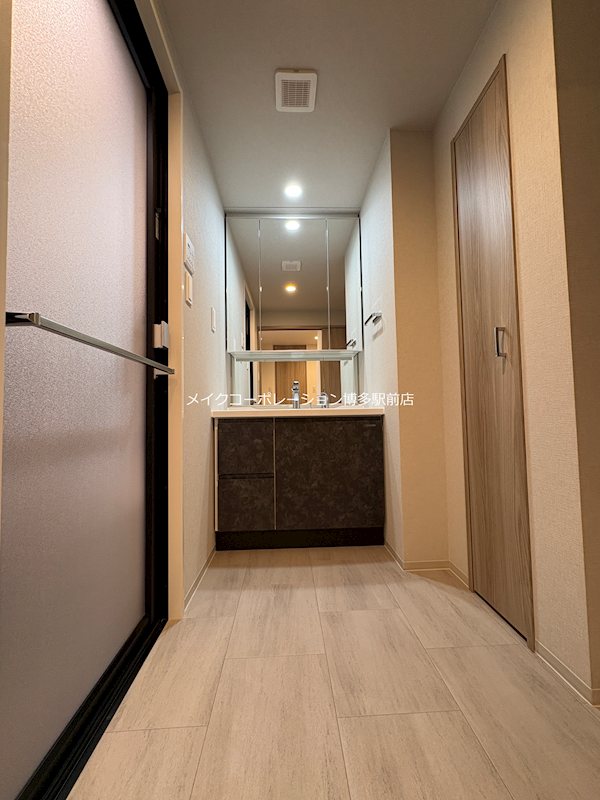 洗面所 S-RESIDENCE大手門awesome その他5