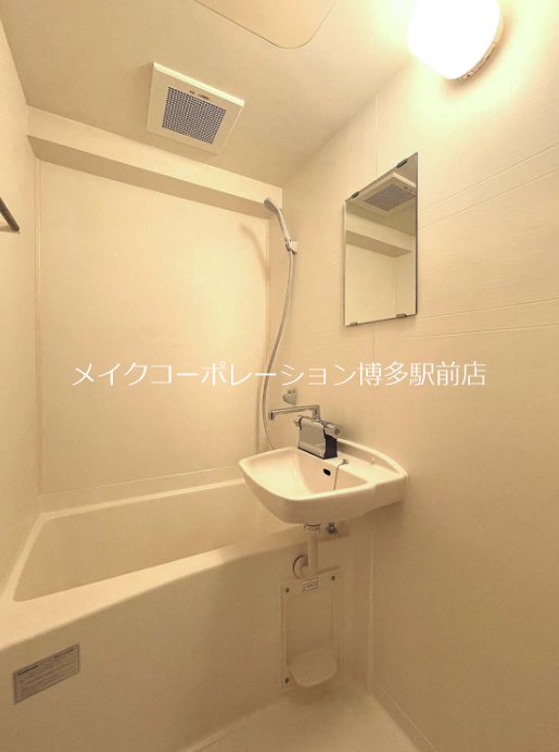 バス クロスステージ博多駅前 風呂画像