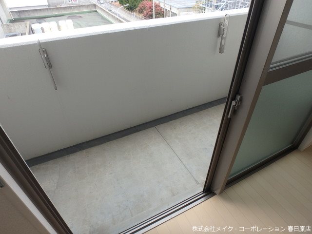 写真は同型タイプ アンビシャス江﨑 ベランダ