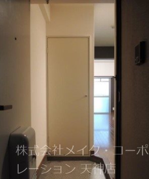 パティオス平尾 玄関