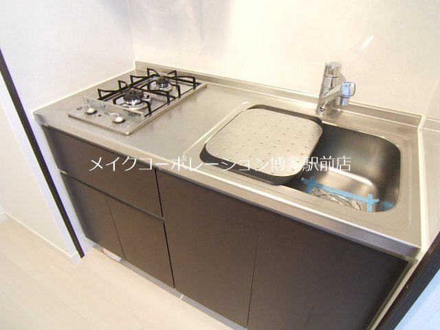 キッチン アソシアグロッツォ天神ミッドシティ キッチン