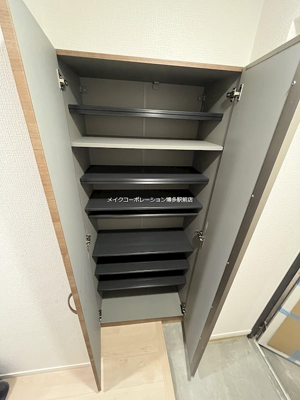 玄関 ノア吉塚 玄関