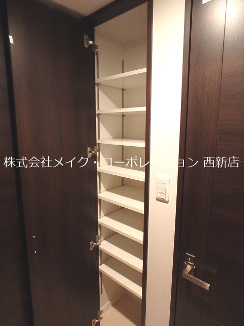 玄関 サニークレスト大濠公園 その他9
