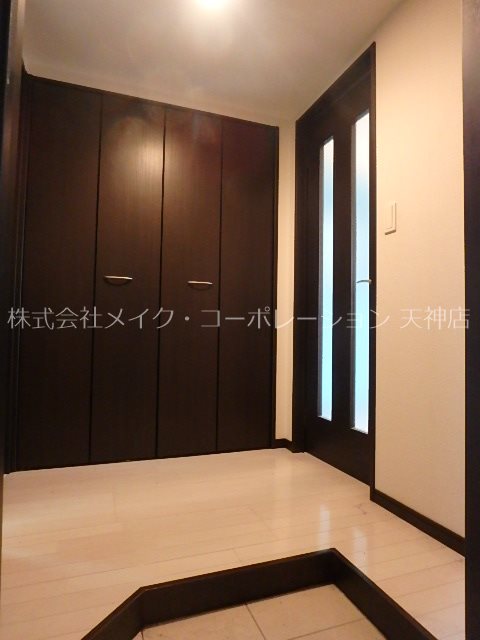 参考のため、同物件他号室の写真となります。 ジェンティーレ薬院Ⅰ 玄関