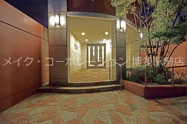 ※別部屋写真参考(フローリングの色等違う場合がございます。) ニューガイア博多東 その他5