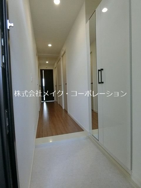 ※入居中の為別部屋写真使用優先 ラフィーネ大手門 玄関