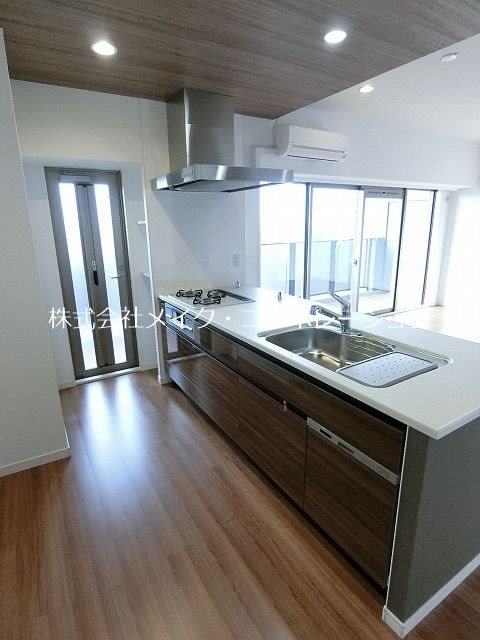 ※入居中の為別部屋写真使用優先 ラフィーネ大手門 キッチン