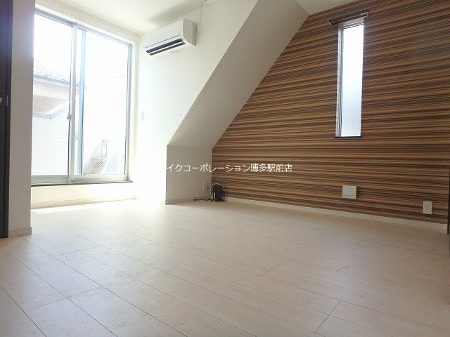 ※写真は同型シリーズ参考写真 Grandticティアラ吉塚Ⅰ ベランダ
