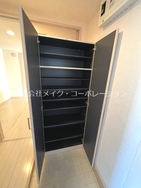 玄関 アルファーレ姪浜駅南 玄関