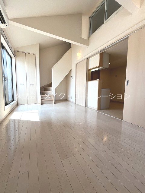 リビング アルファーレ姪浜駅南 リビング