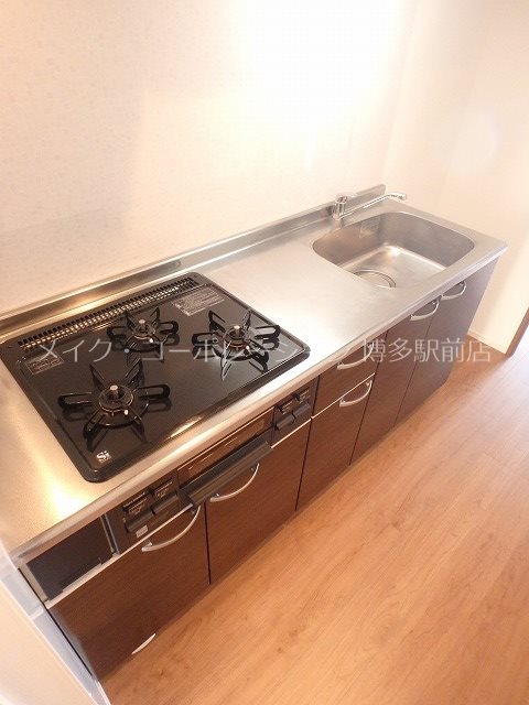 ※同建物内別部屋参考写真 ギャラン御供所 キッチン