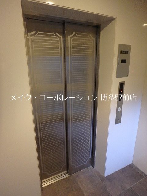 他共有部分 ドムール県庁前 その他19