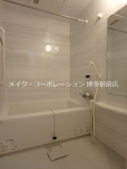 バス ドムール県庁前 風呂画像