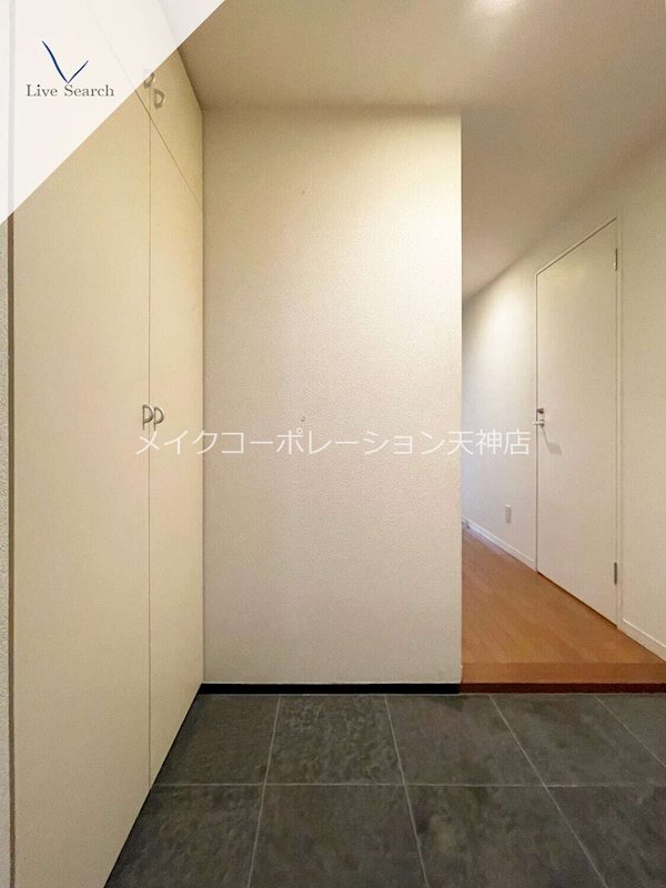 KNアビテ 玄関