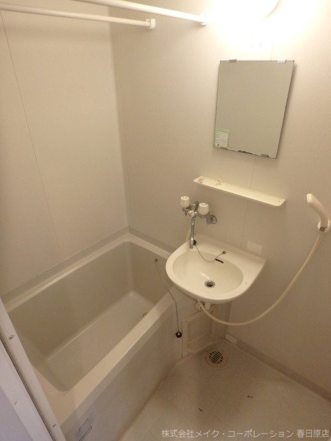 写真は同型タイプ サンハイム26B棟 風呂画像