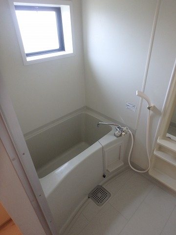 サンシティ古賀C棟 風呂画像