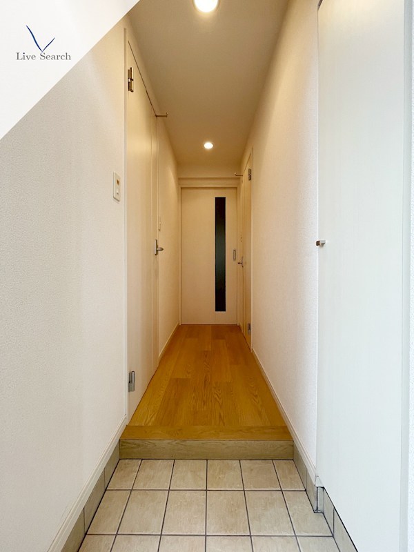 別部屋参考写真 キャメロットハイネス 玄関