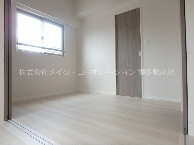 ネストピア博多駅ステージ ベッドルーム