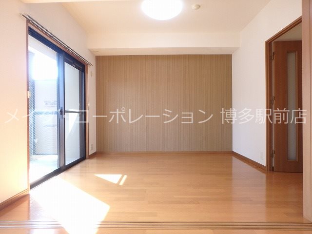 ※写真は棟内別部屋参考写真 ウイングコートC館 その他1