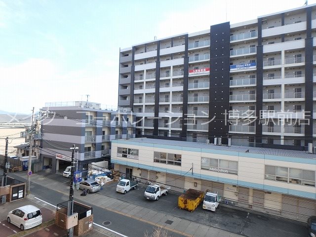 ※写真は棟内別部屋参考写真 ウイングコートC館 その他9