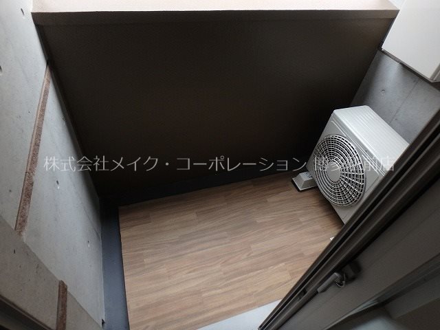 同物件、別部屋の写真です。 リアンレガーロ博多ステーション ベランダ