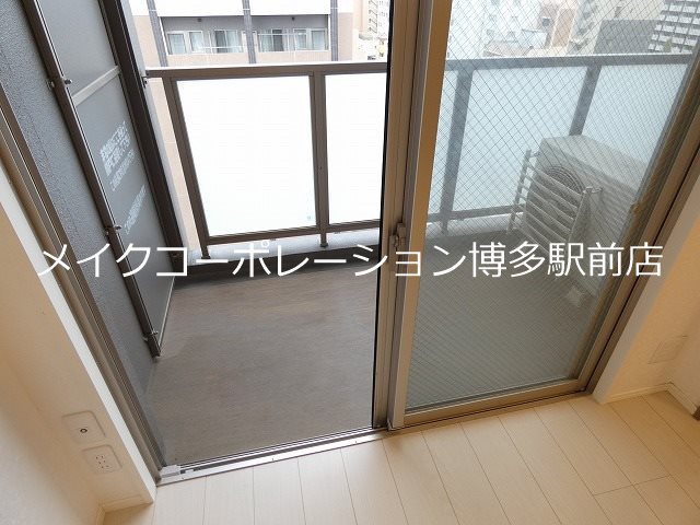 ※別部屋写真使用現状優先 サニークレスト須崎町 ベランダ