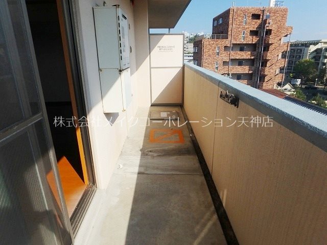 参考写真。同物件他号室の写真となります。 フェリセステージ梅光園 ベランダ