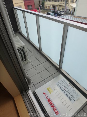 写真は同型タイプ メゾンボヌール大利 ベランダ