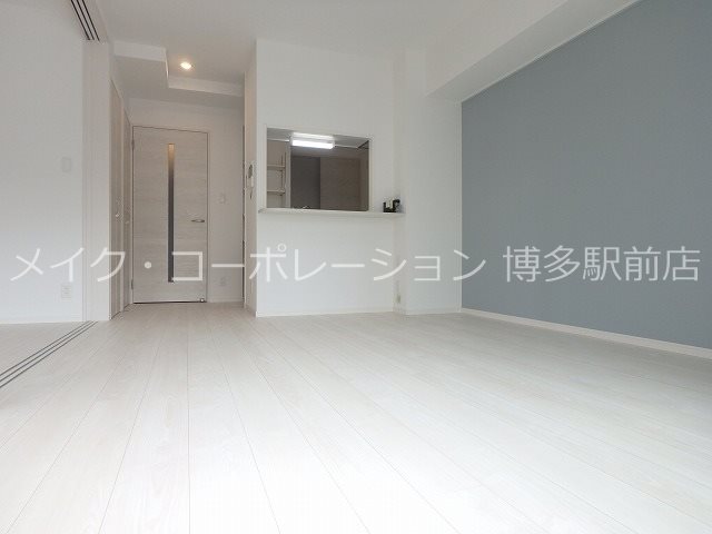 ※写真は棟内別部屋参考写真 フラッツ東比恵 リビング