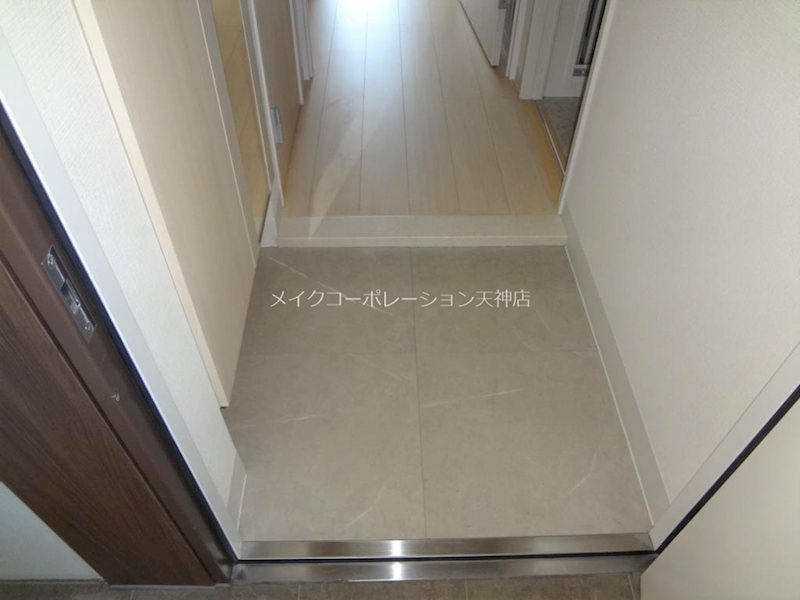 玄関 リシェ薬院 玄関