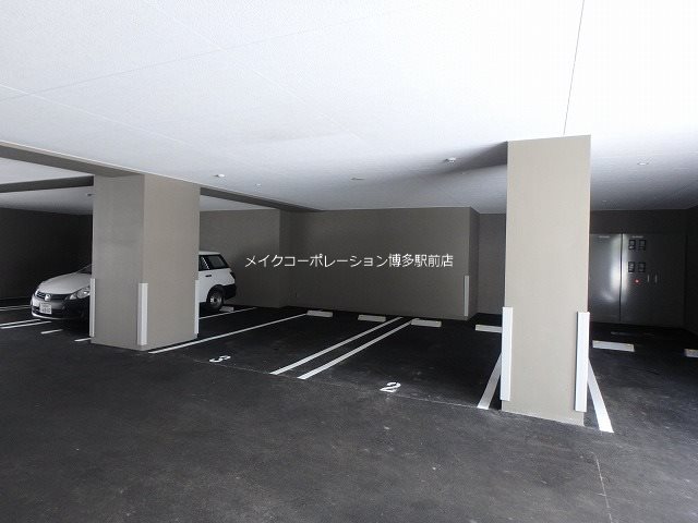 駐車場 トラストレジデンス博多駅南 その他9