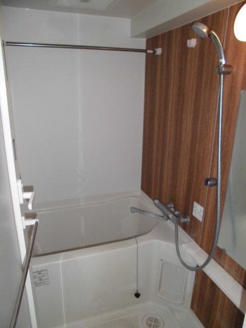 同物件別部屋引用です♪ トラストレジデンス博多駅南 風呂画像