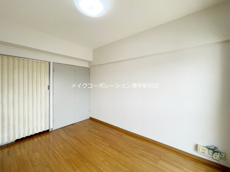 写真は同タイプ サンクレスト多の津 ベッドルーム