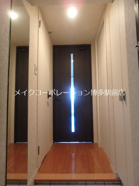 玄関 サヴォイザ・セントラルガーデン 玄関