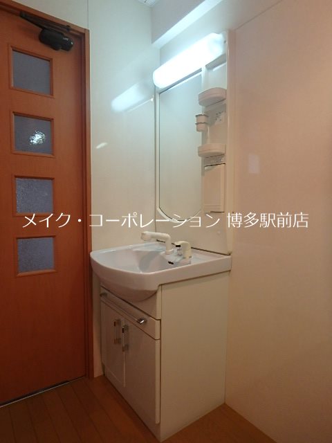 洗面所 ロイヤル渡辺通154 その他1