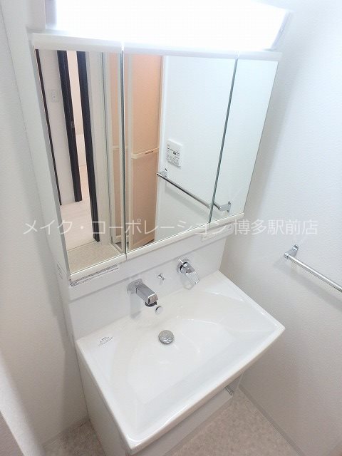 同物件、別部屋の写真です。 レトワール吉塚 その他2