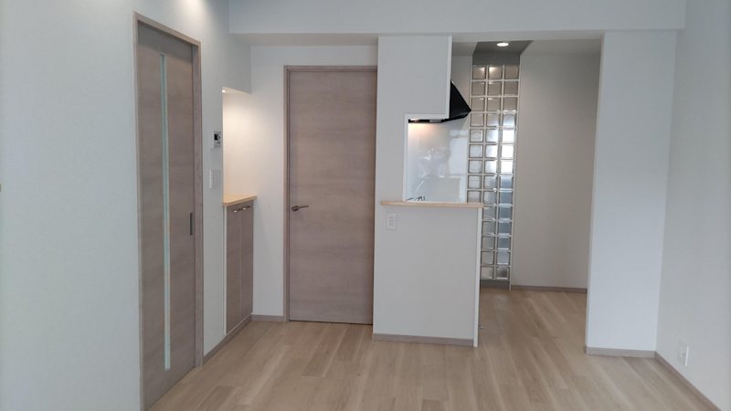 別部屋写真 若鶴マンション リビング