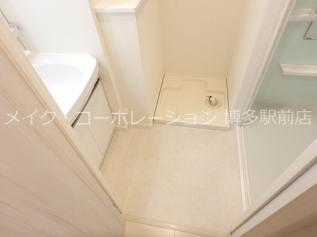 ※階数でキッチン・建具・扉・フローリングの色は違います グランフォーレ博多駅プレミア その他9