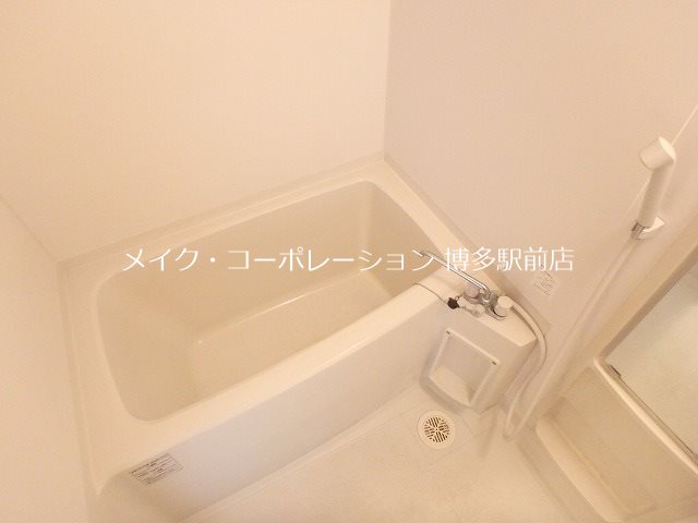 ※写真は棟内別部屋参考写真 ピュアドーム博多エッセンシア 風呂画像